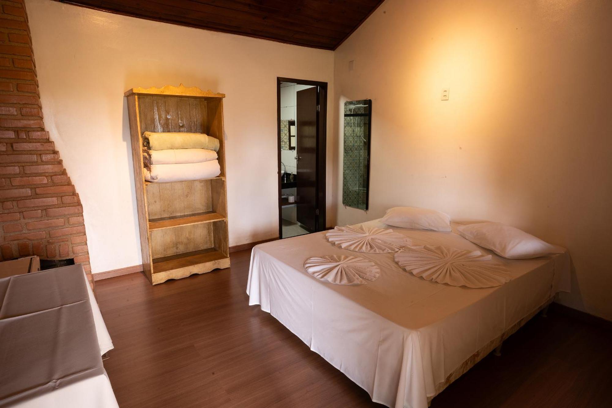 Hotel Alpha Ville Chales Conceicao da Ibitipoca Ngoại thất bức ảnh